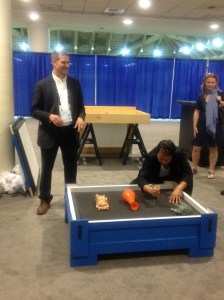 Scott Pittman conducting a crate demonstration.